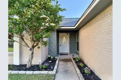 459 Village Creek Drive, Houston, TX 77598 - Photo 3