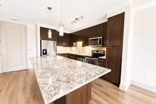 9787 Katy Fwy, Houston, TX 77024 - Photo 5