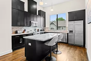 1208 W Dallas St, Houston, TX 77019 - Photo 7
