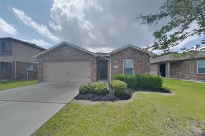 628 Totem Trail Drive, La Marque, TX 77568 - Photo 1