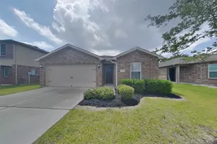 628 Totem Trail Dr, La Marque, TX 77568 - Photo 1
