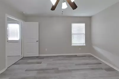 628 Totem Trail Drive, La Marque, TX 77568 - Photo 7