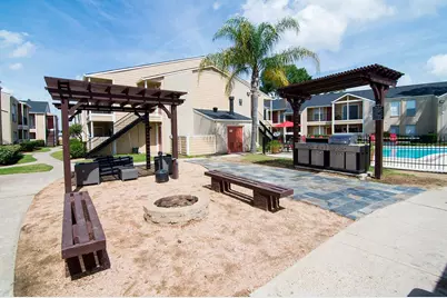 424 S Bender Avenue #401, Humble, TX 77338 - Photo 7