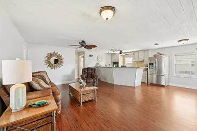 1221 Bay Street, Crystal Beach, TX 77650 - Photo 7