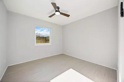 2302 Green Knoll Drive, Houston, TX 77067 - Photo 17