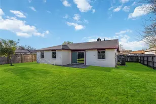 2302 Green Knoll Dr, Houston, TX 77067 - Photo 25