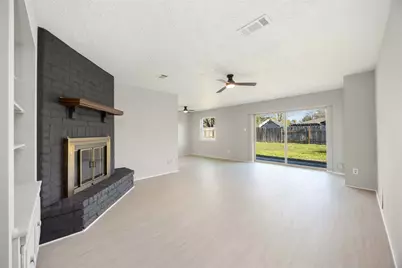 2302 Green Knoll Drive, Houston, TX 77067 - Photo 5
