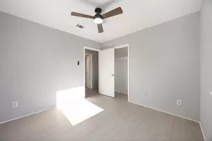 2302 Green Knoll Dr, Houston, TX 77067 - Photo 23