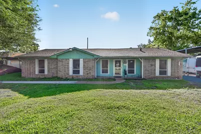 621 Elsbeth Street, Channelview, TX 77530 - Photo 3