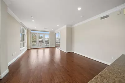 1419 Montrose Boulevard #202, Houston, TX 77019 - Photo 7