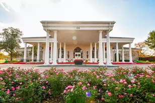 1750 N Country Club Blvd, Sugar Land, TX 77478 - Photo 35