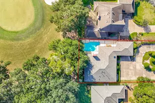 1750 N Country Club Blvd, Sugar Land, TX 77478 - Photo 31