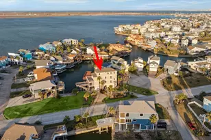 1854 Tiki Dr, Tiki Island, TX 77554 - Photo 39