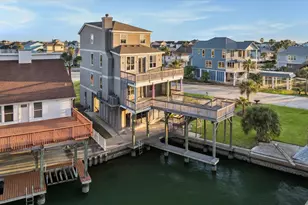 1854 Tiki Dr, Tiki Island, TX 77554 - Photo 41