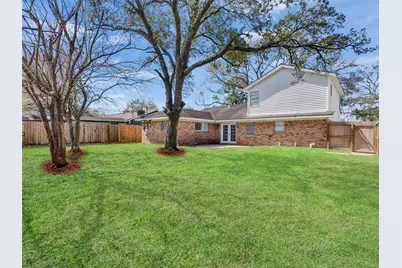 2305 Peach Lane, Pasadena, TX 77502 - Photo 33