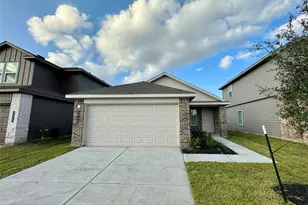 1746 Windstone Rdg Dr, Houston, TX 77067 - Photo 1