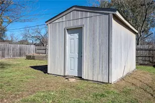 4018 Kenwood Dr, Bryan, TX 77802 - Photo 23