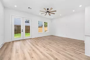 3036 McGowen St, Houston, TX 77004 - Photo 7