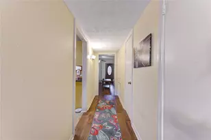 5217 Arboles Dr, Houston, TX 77035 - Photo 15