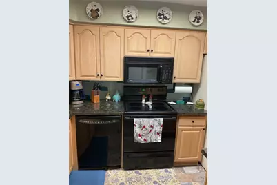 5217 Arboles Drive #M, Houston, TX 77035 - Photo 9