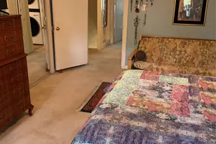 5217 Arboles Dr, Houston, TX 77035 - Photo 27