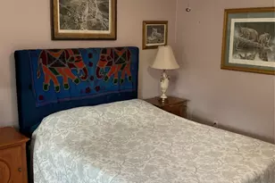 5217 Arboles Dr, Houston, TX 77035 - Photo 29