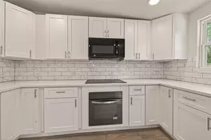 3710 Daphne St, Houston, TX 77021 - Photo 13