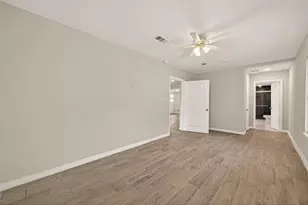 3710 Daphne St, Houston, TX 77021 - Photo 27