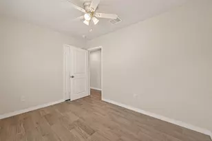 3710 Daphne St, Houston, TX 77021 - Photo 25