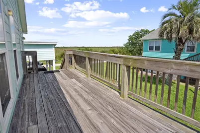1205 Bay Street, Crystal Beach, TX 77650 - Photo 21