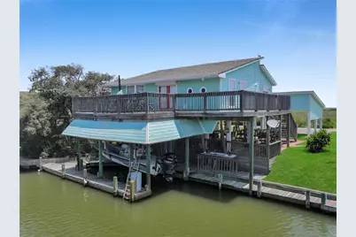 1205 Bay Street, Crystal Beach, TX 77650 - Photo 37