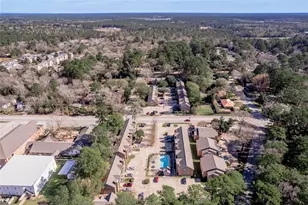 2402 Sycamore Ave, Huntsville, TX 77340 - Photo 43