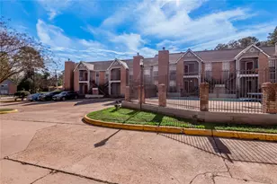 2402 Sycamore Ave, Huntsville, TX 77340 - Photo 27