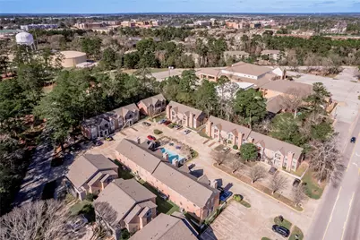 2402 Sycamore Avenue #E2, Huntsville, TX 77340 - Photo 35