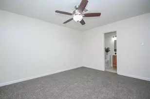 1215 Pinecroft Dr, Sugar Land, TX 77498 - Photo 21