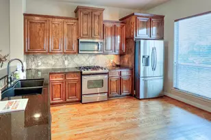 2325 Hutchins Street St, Houston, TX 77004 - Photo 5