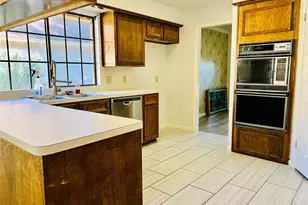 14734 Charlmont Dr, Houston, TX 77083 - Photo 9