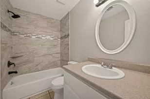 8607 Valley Forest Dr, Houston, TX 77078 - Photo 15