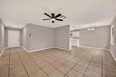 8607 Valley Forest Drive, Houston, TX 77078 - Photo 3