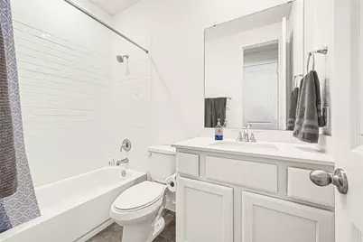 12331 Palmetto Dr, Mont Belvieu, TX 77523 - Photo 11