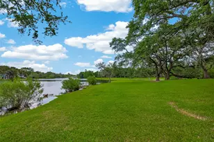 2307 Oleander Dr, Dickinson, TX 77539 - Photo 39