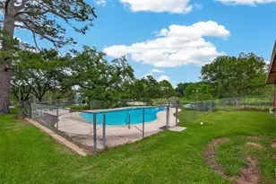2307 Oleander Dr, Dickinson, TX 77539 - Photo 15
