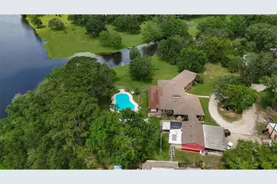 2307 Oleander Drive, Dickinson, TX 77539 - Photo 33