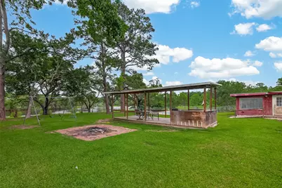 2307 Oleander Drive, Dickinson, TX 77539 - Photo 35