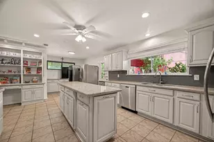 2307 Oleander Dr, Dickinson, TX 77539 - Photo 21
