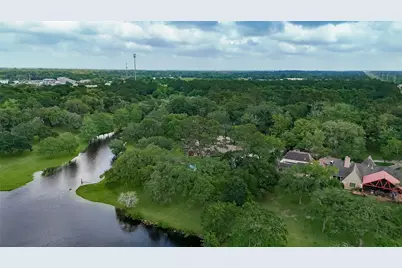 2307 Oleander Drive, Dickinson, TX 77539 - Photo 37