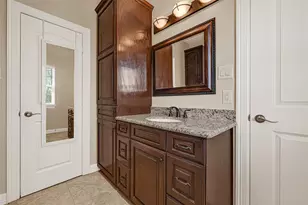 2736 Cortlandt St, Houston, TX 77008 - Photo 13