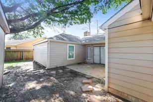 6222 Maywood Forest Dr, Houston, TX 77088 - Photo 19