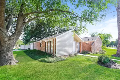 6222 Maywood Forest Drive, Houston, TX 77088 - Photo 3