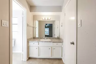 6222 Maywood Forest Dr, Houston, TX 77088 - Photo 17